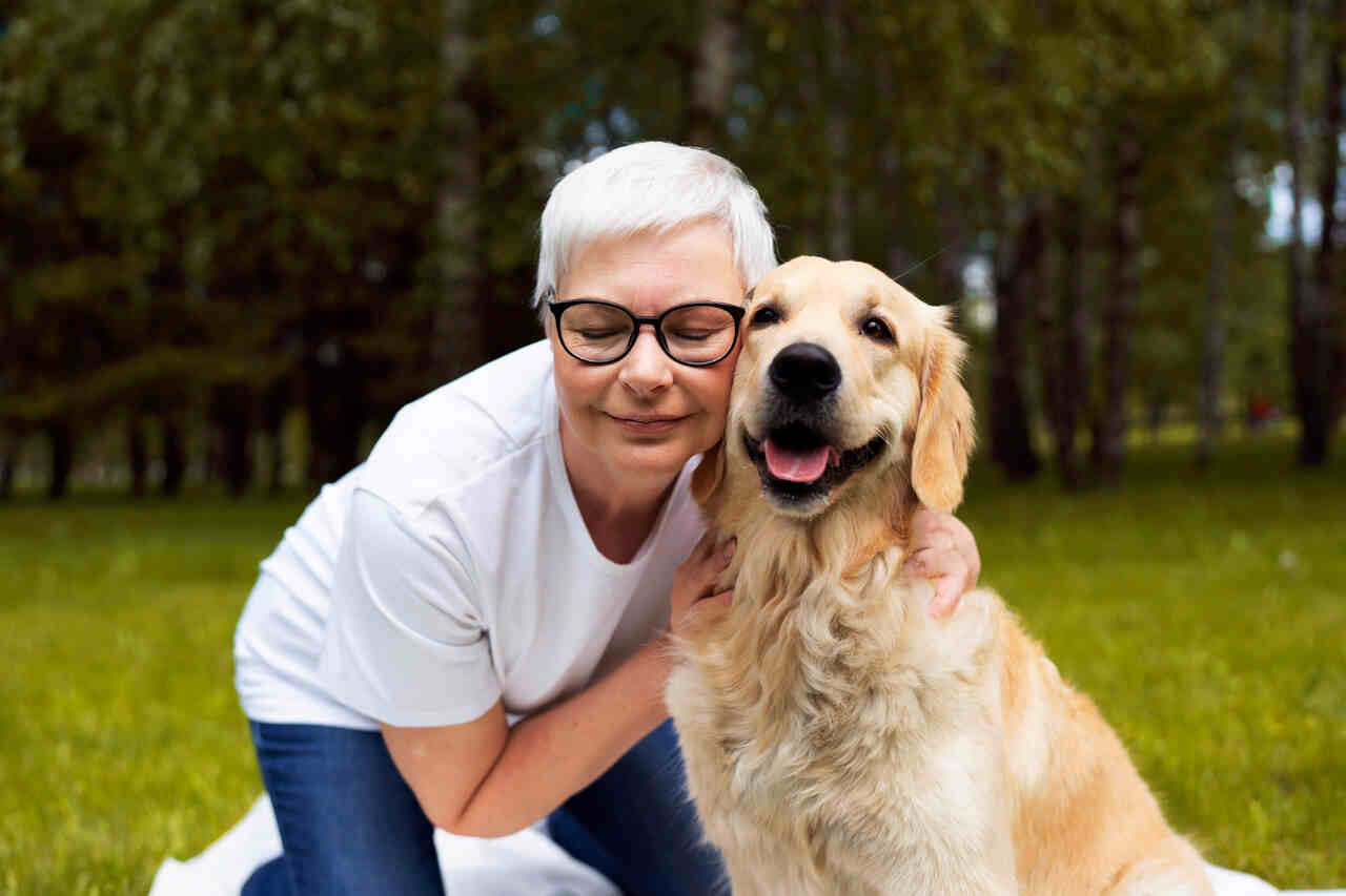 Recommendation of the Best Pet for All Types of Seniors. Photo: Reproduction Freepik