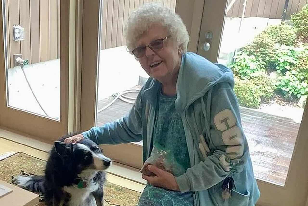 80-year-old woman dies while defending dogs from car thief