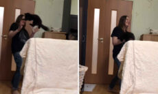 Vídeo hilário: zibelina carente faz de tudo para voltar ao colo da dona